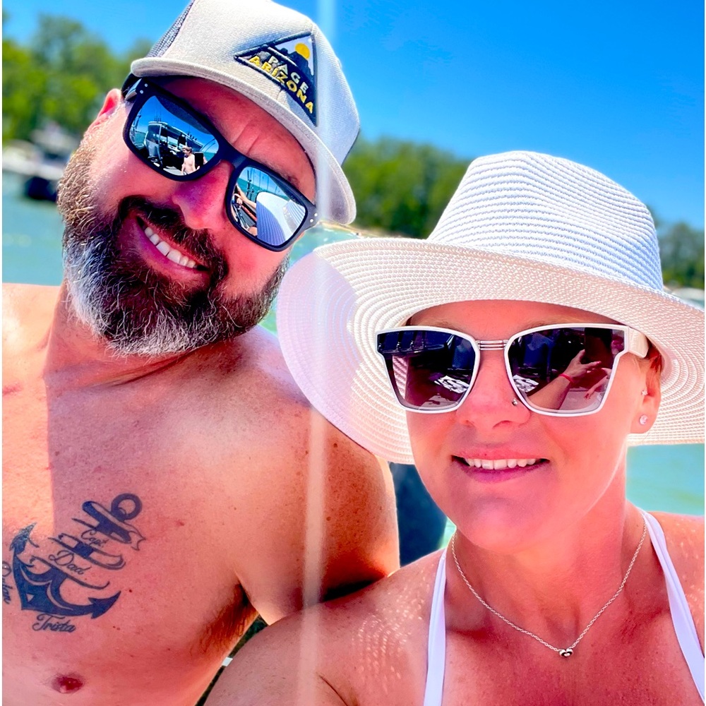 Meet your Posher, Trishia